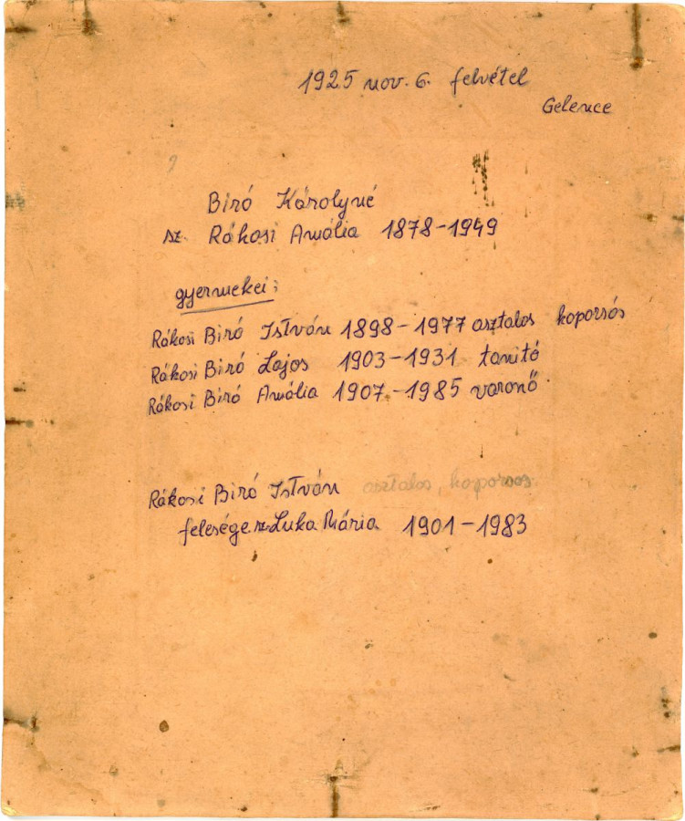 /storage/img/big_emlektargelence-repyx-interaktiv-archivum-218b-biro-karolyne-sz-rakosi-amalia-es-csaladja-1925-kovatt.jpg