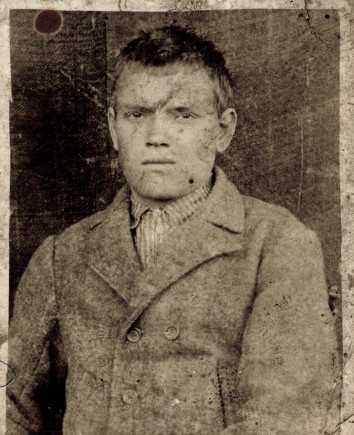 Portré 1928 április 12