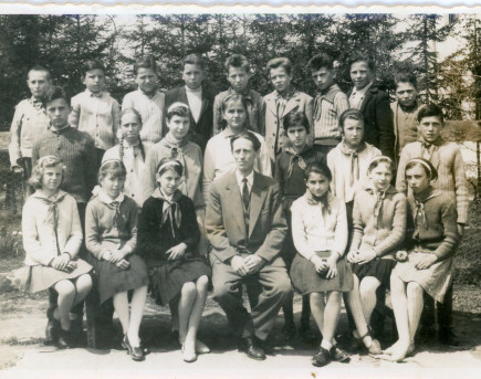 Iskolai csoportkép 1952-es korosztály